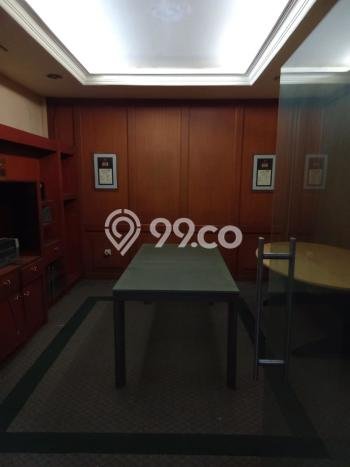 Lokasi Strategis! Dijual Ruko Bisnis di Kebayoran Lama, Jakarta Selatan Kondisi Baik Lokasi Strategis! Dijual Ruko Bisnis di Kebayoran Lama, Jakarta Selatan Kondisi Baik