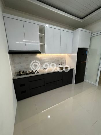 Dijual Rumah Luas Elegan Dengan View Cantik di Gading Serpong, Tangerang Dijual Rumah Luas Elegan Dengan View Cantik di Gading Serpong, Tangerang