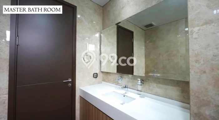 Rumah Elit Modern Tanpa Renovasi di BSD Tangerang Rumah Elit Modern Tanpa Renovasi di BSD Tangerang