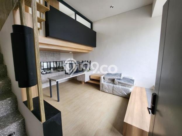 Rumah Luas Asri 3 KT Siap Pakai di BSD Tangerang Rumah Luas Asri 3 KT Siap Pakai di BSD Tangerang
