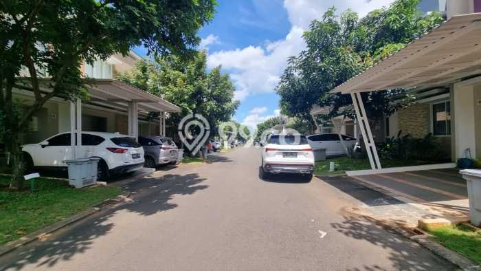 Jual Rumah Eksklusif 2 KT di Gading Serpong, Tangerang Jual Rumah Eksklusif 2 KT di Gading Serpong, Tangerang