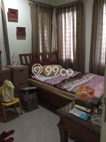 Jual Rumah Eksklusif 2 KT di Gading Serpong, Tangerang Jual Rumah Eksklusif 2 KT di Gading Serpong, Tangerang