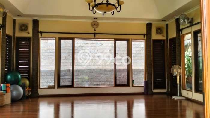 Hunian Mewah Dijual LT 2290m2 di Karang Tengah, Tangerang Hunian Mewah Dijual LT 2290m2 di Karang Tengah, Tangerang
