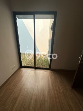 Disewakan! Rumah 4 Kamar Tidur &
4 Kamar Mandi di BSD, Tangerang Disewakan! Rumah 4 Kamar Tidur &
4 Kamar Mandi di BSD, Tangerang