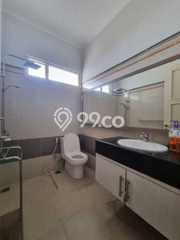 Disewakan! Rumah 4 Kamar Tidur &
3 Kamar Mandi di Gading Serpong The Spring, Tangerang Disewakan! Rumah 4 Kamar Tidur &
3 Kamar Mandi di Gading Serpong The Spring, Tangerang