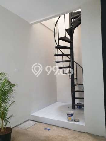 Rumah Elit Modern Siap Huni di BSD Foresta Tangerang Rumah Elit Modern Siap Huni di BSD Foresta Tangerang