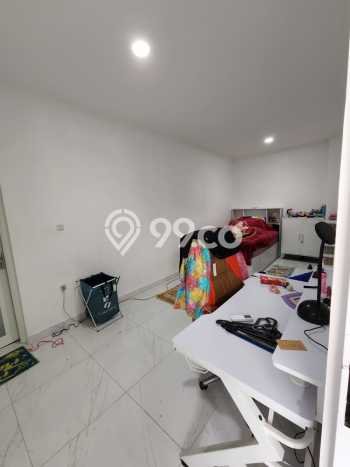 Jual Rumah Eksklusif 4 KT di Gading Serpong, Tangerang Jual Rumah Eksklusif 4 KT di Gading Serpong, Tangerang