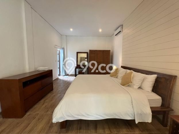RECOMMENDED! Rumah kawasan Canggu, 3 KT, Area Premium, LT 350m² Bangunan 200m² RECOMMENDED! Rumah kawasan Canggu, 3 KT, Area Premium, LT 350m² Bangunan 200m²
