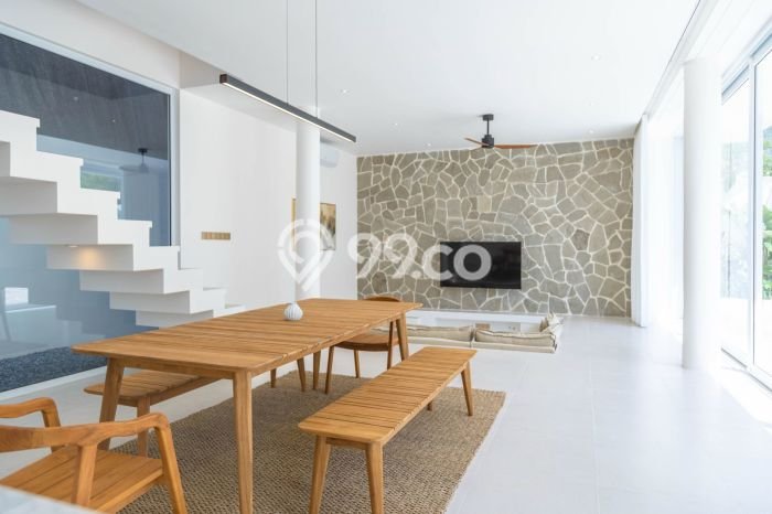 Vila Potensial di , Area 363m2m², Area Nyaman Vila Potensial di , Area 363m2m², Area Nyaman
