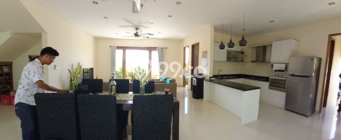 Vila Strategis Kawasan , Luas 520m2m², Akses ke Tabanan, Tabanan Vila Strategis Kawasan , Luas 520m2m², Akses ke Tabanan, Tabanan