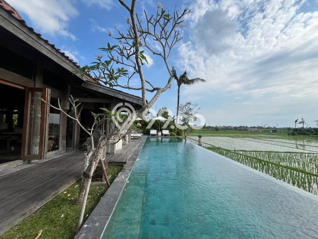 Vila Strategis Kawasan , Luas 1960m2m², Dekat ke beragam keperluan Vila Strategis Kawasan , Luas 1960m2m², Dekat ke beragam keperluan