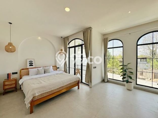 Vila Nyaman di , Dimensi 165m2m², Akses ke beragam fasilitas Vila Nyaman di , Dimensi 165m2m², Akses ke beragam fasilitas