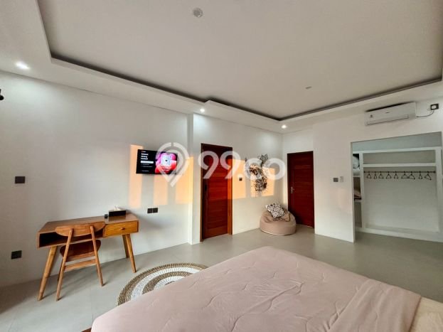 BISNIS POTENSIAL! Vila Kawasan , Area 131m2m², Hasil Menjanjikan BISNIS POTENSIAL! Vila Kawasan , Area 131m2m², Hasil Menjanjikan