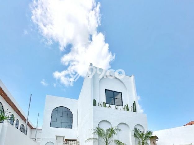 Vila Nyaman di , Dimensi 165m2m², Akses ke beragam fasilitas Vila Nyaman di , Dimensi 165m2m², Akses ke beragam fasilitas