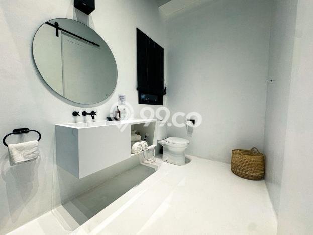 For Sale Vila di , Luas 1300m2m², Posisi Premium For Sale Vila di , Luas 1300m2m², Posisi Premium