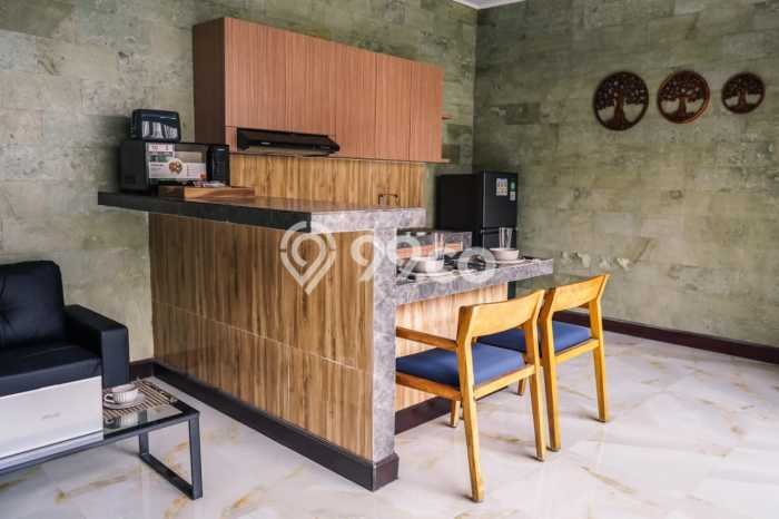 For Sale Vila Kawasan , Dimensi 180m2m², Area Asri For Sale Vila Kawasan , Dimensi 180m2m², Area Asri