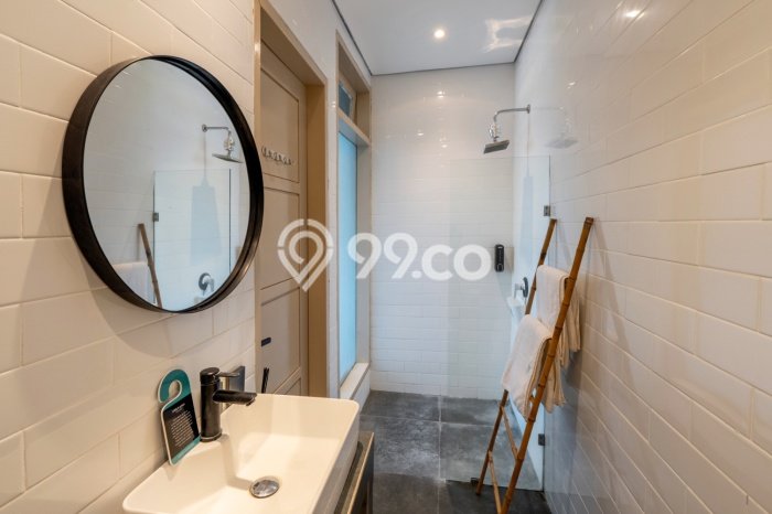 Kesempatan Langka! Vila di , Area 145m2m², Kawasan Berkembang dengan potensi meningkat Kesempatan Langka! Vila di , Area 145m2m², Kawasan Berkembang dengan potensi meningkat