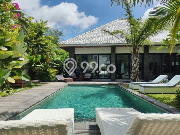 HOT DEAL! Vila Kawasan , Area 500m2m², Area Strategis HOT DEAL! Vila Kawasan , Area 500m2m², Area Strategis