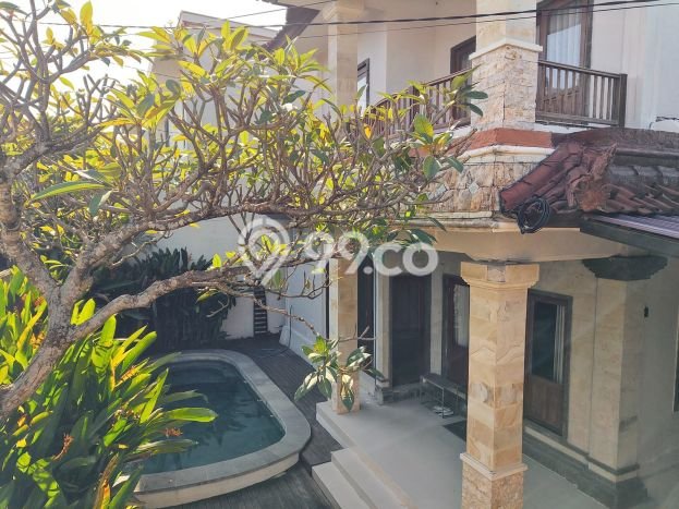 Tempat Ideal! Vila di , Luas 300m2m², Kondisi Prima Tempat Ideal! Vila di , Luas 300m2m², Kondisi Prima