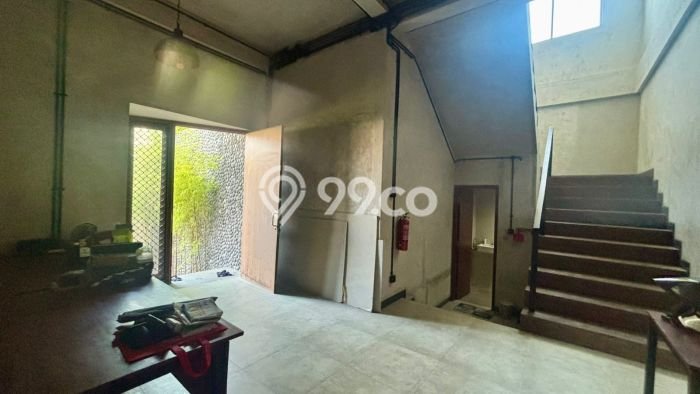 Kesempatan Langka! Vila di , Ukuran 466m2m², Posisi Premium dekat dengan beragam kebutuhan Kesempatan Langka! Vila di , Ukuran 466m2m², Posisi Premium dekat dengan beragam kebutuhan