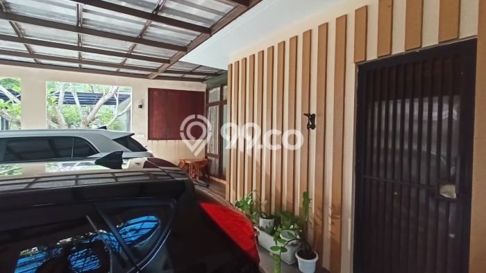 Hunian Mewah LB 174m2 Siap Huni Desain Elegan di BSD City, Tangerang Hunian Mewah LB 174m2 Siap Huni Desain Elegan di BSD City, Tangerang