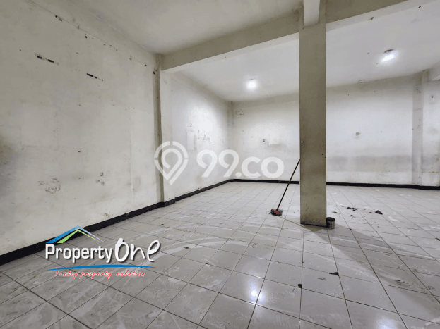 Untuk Dijual Ruko di Serpong Tangerang Selatan LT 221m2 / LB 192m2 Untuk Dijual Ruko di Serpong Tangerang Selatan LT 221m2 / LB 192m2