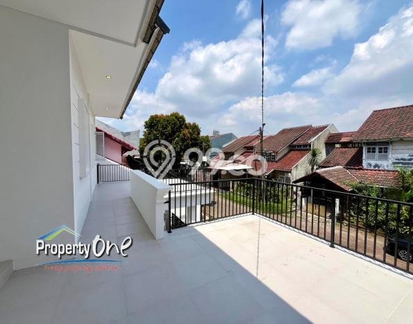 Hunian Mewah Dijual LT 185m2 di Serpong Utara, Tangerang Selatan Hunian Mewah Dijual LT 185m2 di Serpong Utara, Tangerang Selatan
