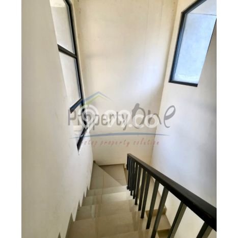 Rumah Strategis Modern Lb 61m2 di Serpong, Tangerang Selatan Rumah Strategis Modern Lb 61m2 di Serpong, Tangerang Selatan