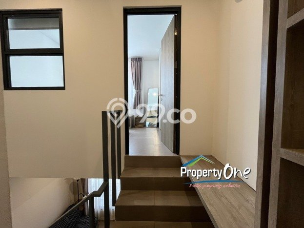 Hunian Nyaman Asri 2 KT Siap Huni di BSD City Tangerang Hunian Nyaman Asri 2 KT Siap Huni di BSD City Tangerang
