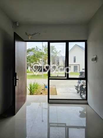 Rumah Modern Cantik 3 KT Siap Huni di Cisauk Rumah Modern Cantik 3 KT Siap Huni di Cisauk