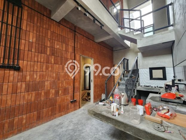 Dijual Rumah Strategis Bagus Punya 3 KT di BSD Tangerang Selatan SHM Dijual Rumah Strategis Bagus Punya 3 KT di BSD Tangerang Selatan SHM