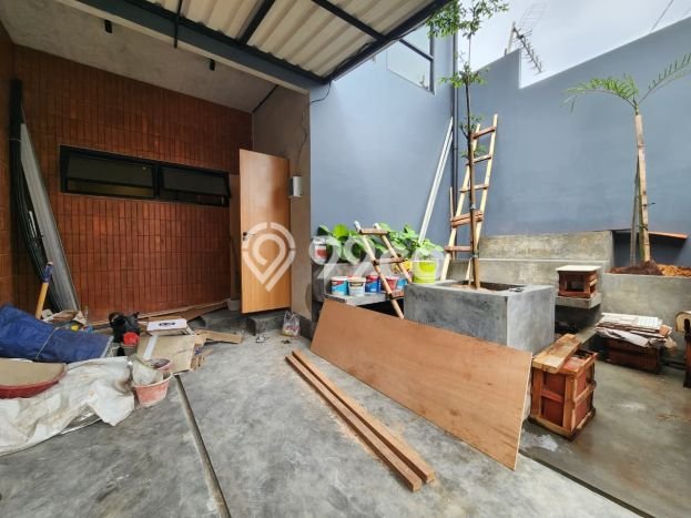 Dijual Rumah Strategis Bagus Punya 3 KT di BSD Tangerang Selatan SHM Dijual Rumah Strategis Bagus Punya 3 KT di BSD Tangerang Selatan SHM