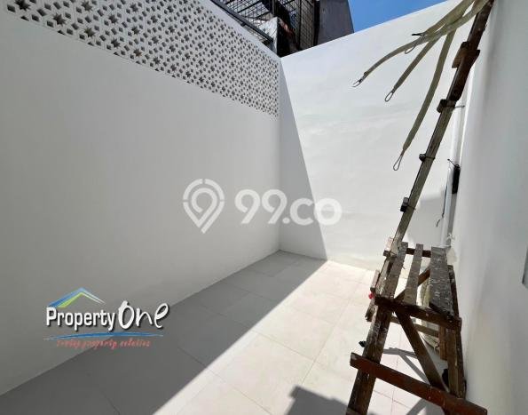 Hunian Mewah Dijual LT 185m2 di Serpong Utara, Tangerang Selatan Hunian Mewah Dijual LT 185m2 di Serpong Utara, Tangerang Selatan
