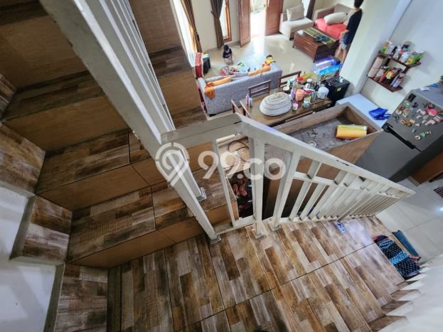 Jual Rumah Bagus Siap Huni LB 200m2 di Pamulang, Tangerang Selatan Jual Rumah Bagus Siap Huni LB 200m2 di Pamulang, Tangerang Selatan