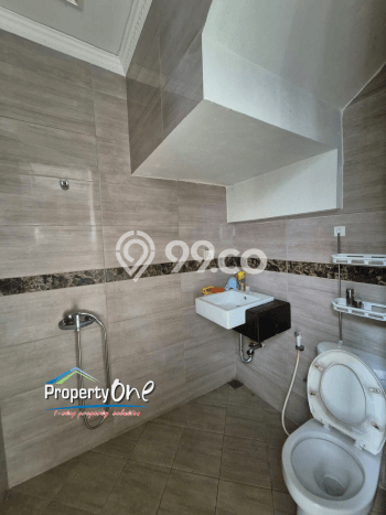 Rumah Modern Cantik 2 Kamar Siap Huni di BSD Rumah Modern Cantik 2 Kamar Siap Huni di BSD