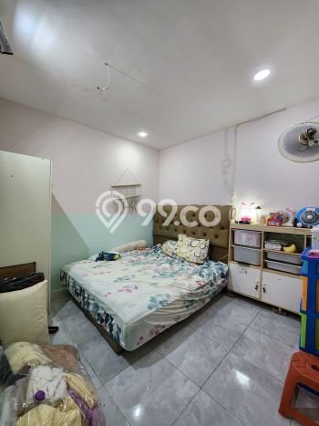 Hunian Cantik Minimalis Lb 200m2 di BSD, Tangerang Selatan Hunian Cantik Minimalis Lb 200m2 di BSD, Tangerang Selatan