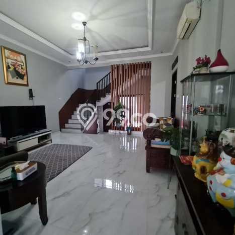 Hunian Mewah Dijual LT 245m2 di BSD, Tangerang Selatan Hunian Mewah Dijual LT 245m2 di BSD, Tangerang Selatan