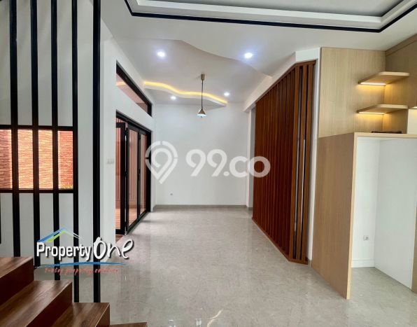 Dijual Rumah Premium dengan Fasilitas Sekitar Komplit di BSD, Tangerang Selatan Dijual Rumah Premium dengan Fasilitas Sekitar Komplit di BSD, Tangerang Selatan