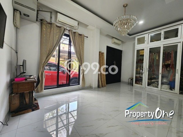 Rumah Kost Dijual Lokasi BSD, Tangerang Selatan, 24 Kamar Tidur, 24 Kamar Mandi, 750m2 Rumah Kost Dijual Lokasi BSD, Tangerang Selatan, 24 Kamar Tidur, 24 Kamar Mandi, 750m2