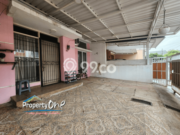 Rumah Modern 4 KT di Villa Melati Mas Tangerang Selatan Semi Furnished Rumah Modern 4 KT di Villa Melati Mas Tangerang Selatan Semi Furnished