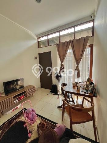 For Sale Rumah 2 Kamar Lokasi Ideal Nyaman dan Strategis di Serpong For Sale Rumah 2 Kamar Lokasi Ideal Nyaman dan Strategis di Serpong