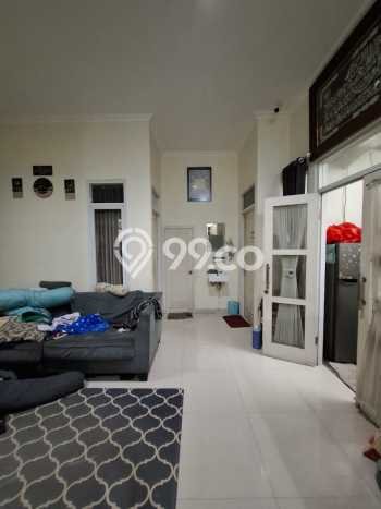 Dijual Rumah Strategis Bagus Punya 3 KT di Ciputat Tangerang Selatan SHM Dijual Rumah Strategis Bagus Punya 3 KT di Ciputat Tangerang Selatan SHM