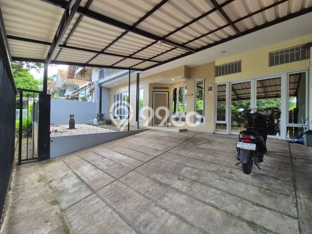 Siap Huni Rumah Mewah 4 Kamar di BSD Dekat ke Mana Pun Siap Huni Rumah Mewah 4 Kamar di BSD Dekat ke Mana Pun