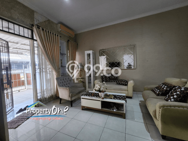 Rumah Modern 4 KT di Villa Melati Mas Tangerang Selatan Semi Furnished Rumah Modern 4 KT di Villa Melati Mas Tangerang Selatan Semi Furnished