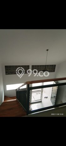 Jual Rumah Eksklusif 2 KT di Taman Kopo Indah, Bandung Jual Rumah Eksklusif 2 KT di Taman Kopo Indah, Bandung