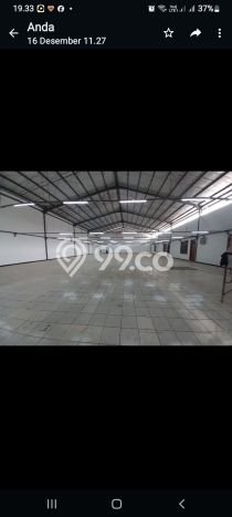 Unit Gudang Disewakan di Kopo di Area Ramai & Strategis Unit Gudang Disewakan di Kopo di Area Ramai & Strategis