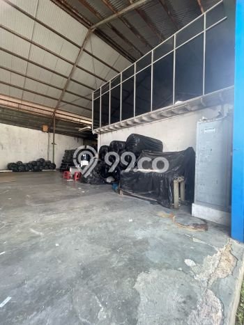 LOKASI POTENSIAL! Gudang Disewakan di Caringin, Luas 600m², Ready Usaha LOKASI POTENSIAL! Gudang Disewakan di Caringin, Luas 600m², Ready Usaha