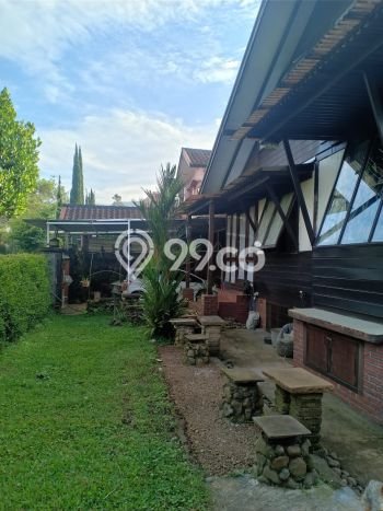 Rumah Luxury Modern Siap Huni di Setiabudi Bandung Rumah Luxury Modern Siap Huni di Setiabudi Bandung