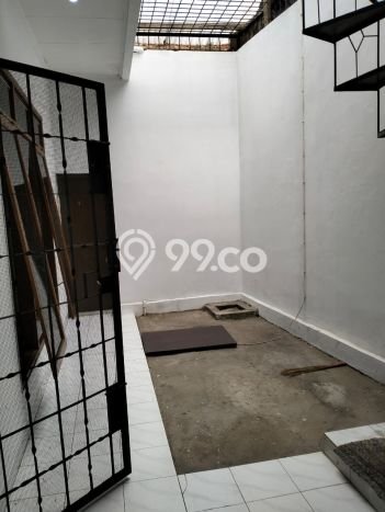 For Sale Rumah 4 Kamar Lokasi Strategis Nyaman dan Strategis di Regol For Sale Rumah 4 Kamar Lokasi Strategis Nyaman dan Strategis di Regol