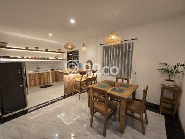 Vila Tenang Kawasan , Ukuran 200m2m², Dekat ke beragam kebutuhan Vila Tenang Kawasan , Ukuran 200m2m², Dekat ke beragam kebutuhan